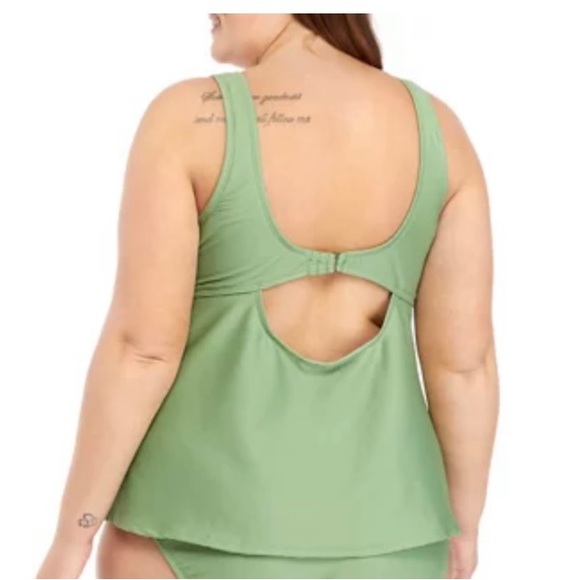 SAGE GREEN COMFY TANKINI SWIM TOP SIZE 1X, PRETTY FRONT BOW. - Picture 4 of 5